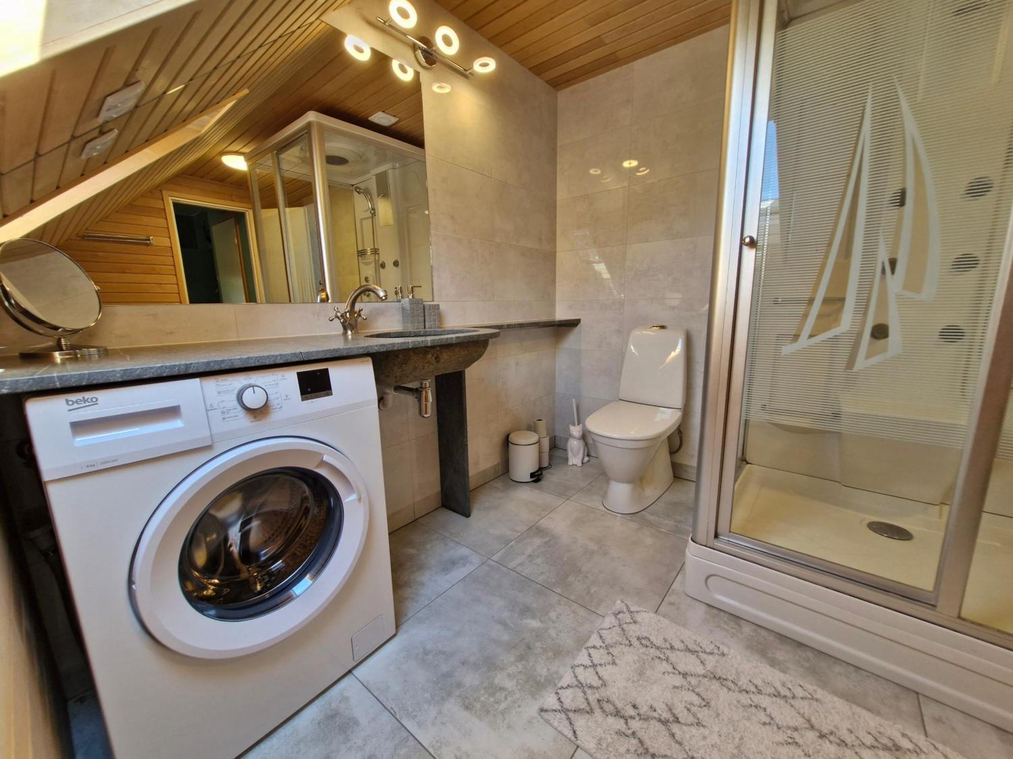 Piibelehe Guest Accommodation Kuressaare Ngoại thất bức ảnh