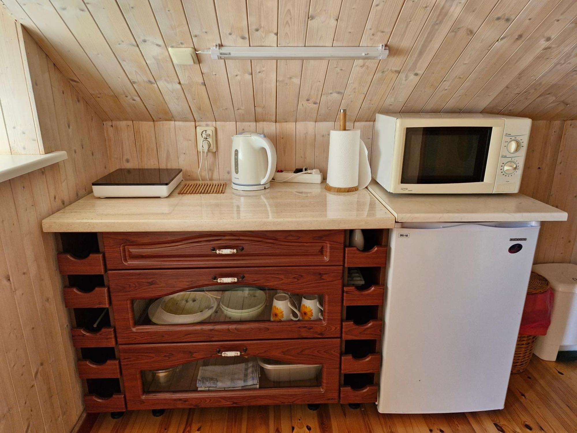 Piibelehe Guest Accommodation Kuressaare Ngoại thất bức ảnh